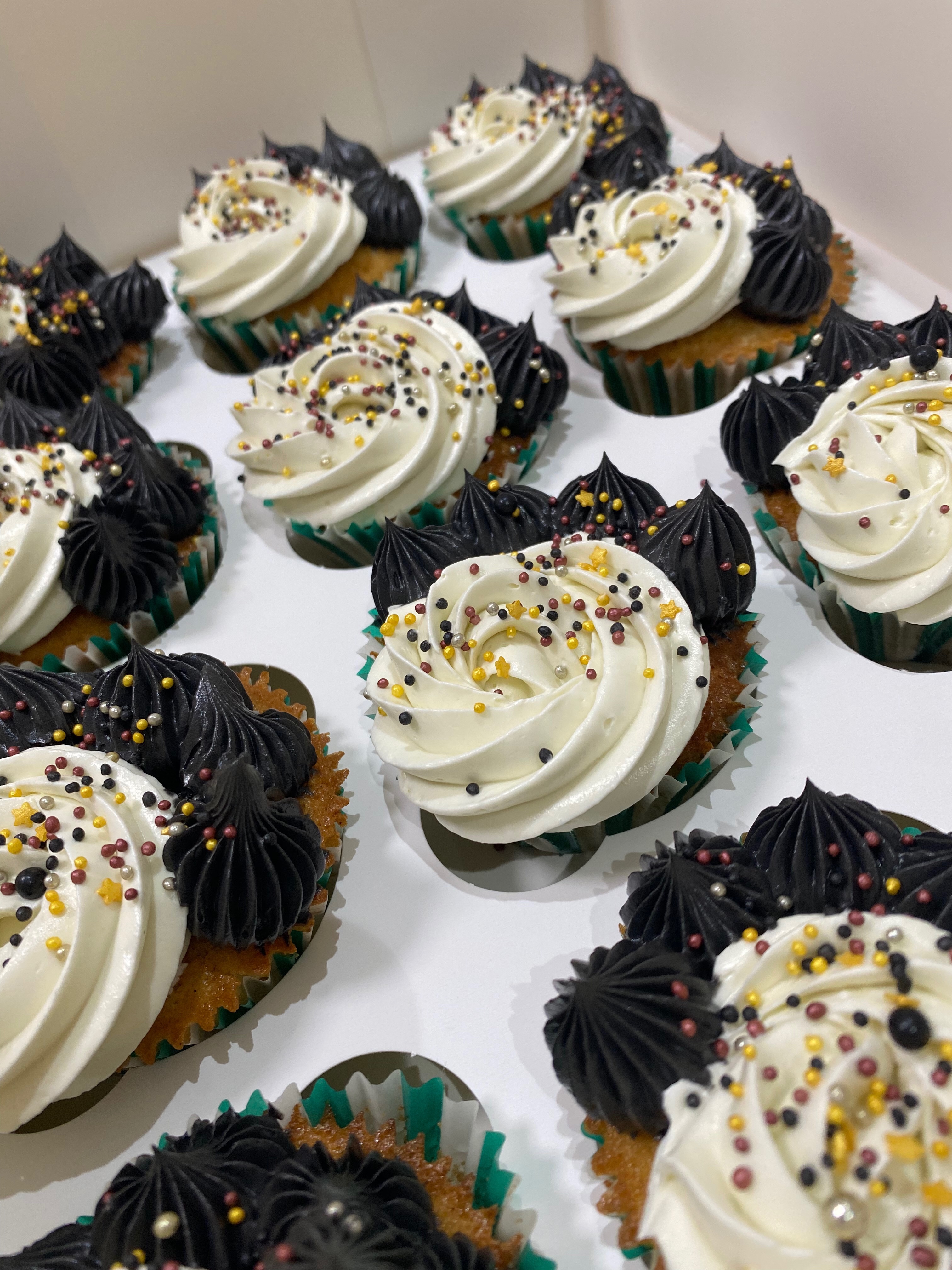 @soulflow_cnt inspired cupcakes